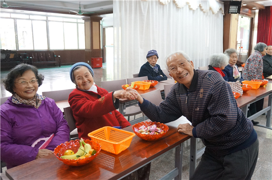 广州友好老年公寓 元宵节 茶话会 《友好院报》、金秋文学社&ldquo;难忘元宵&rdquo;茶话会