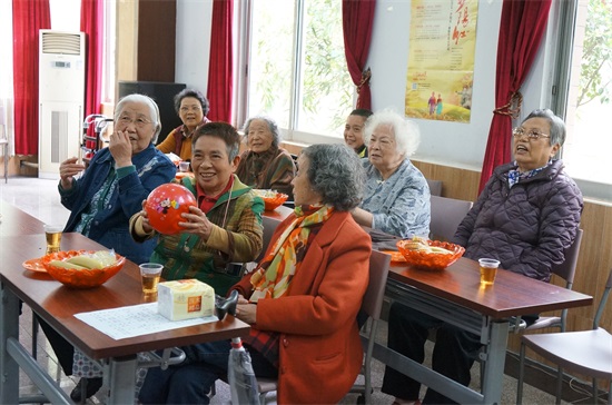 广州友好老年公寓 三八国际妇女节 军干区庆祝三八国际妇女节茶话会